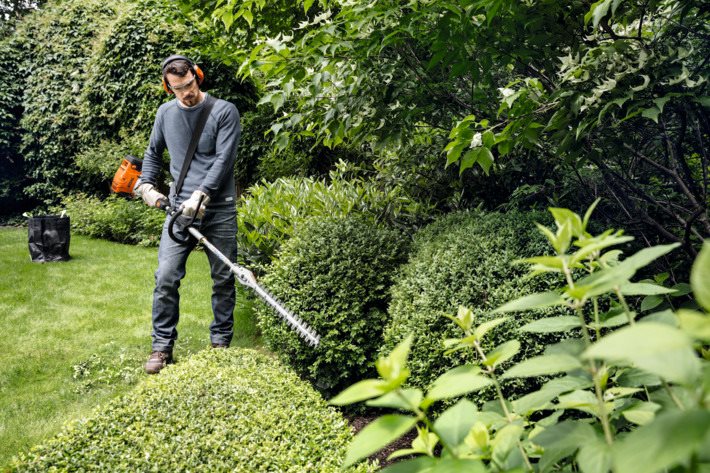 KombiMotor KM 131R Stihl TopModel Moc 1,4kW/1,9km